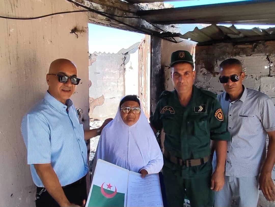عنابة.. بدء تسليم مقررات تعويض المتضررين من الحرائق