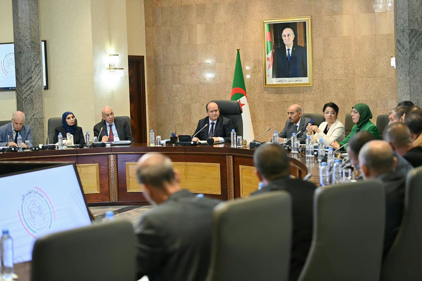 الحكومة تتحرك لضبط الأسعار وتعزيز شفافية أسواق الخضر والفواكه