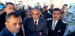 كمال نويصر والى