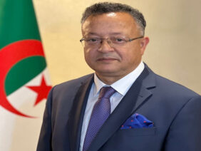 كمال بداري وزير التعليم العالي